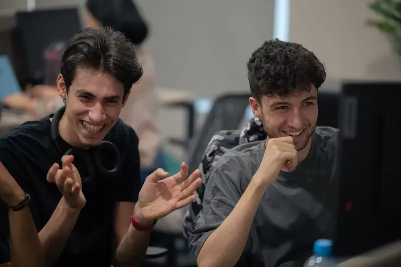 personas trabajando
