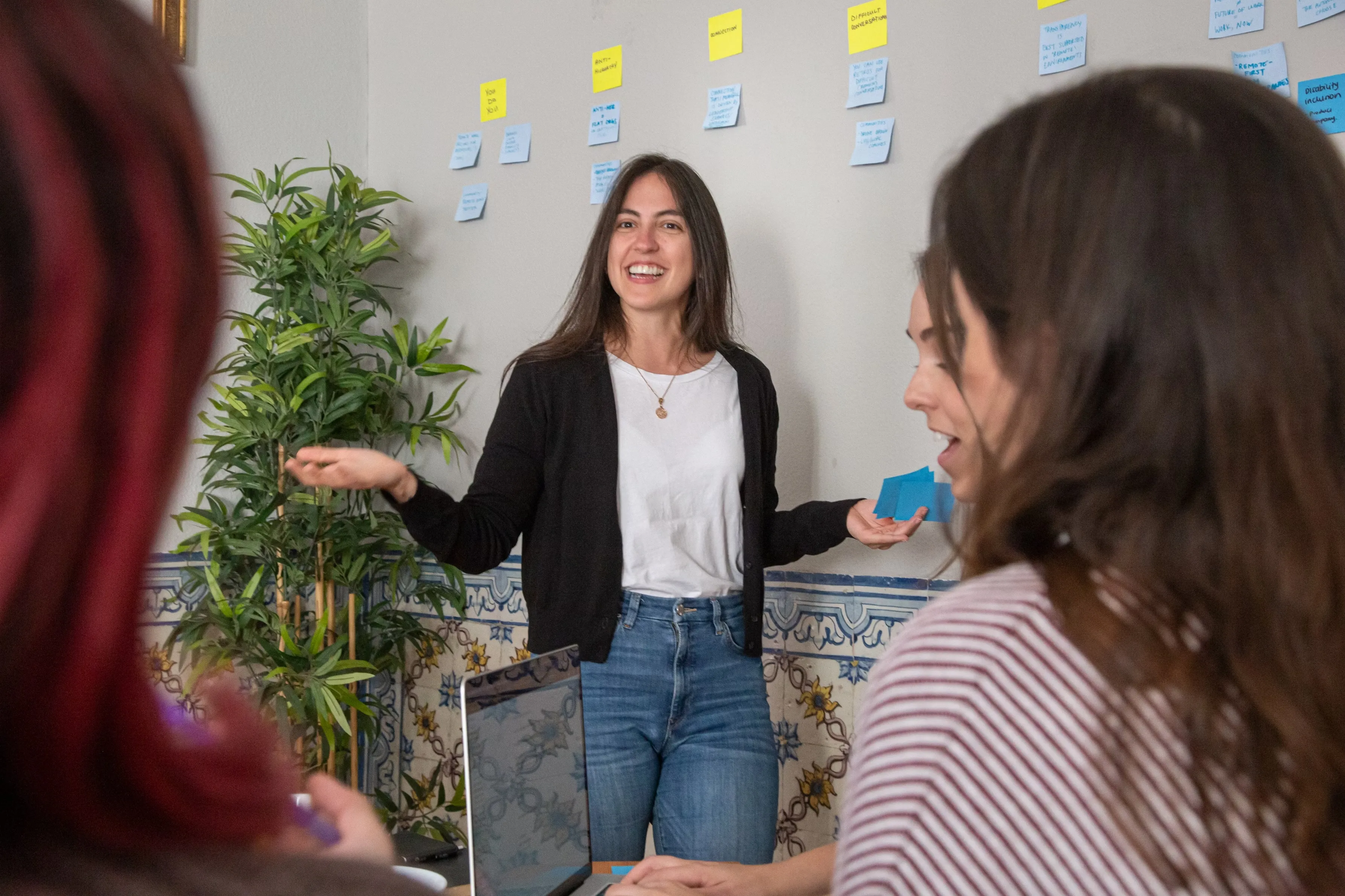 personas trabajando